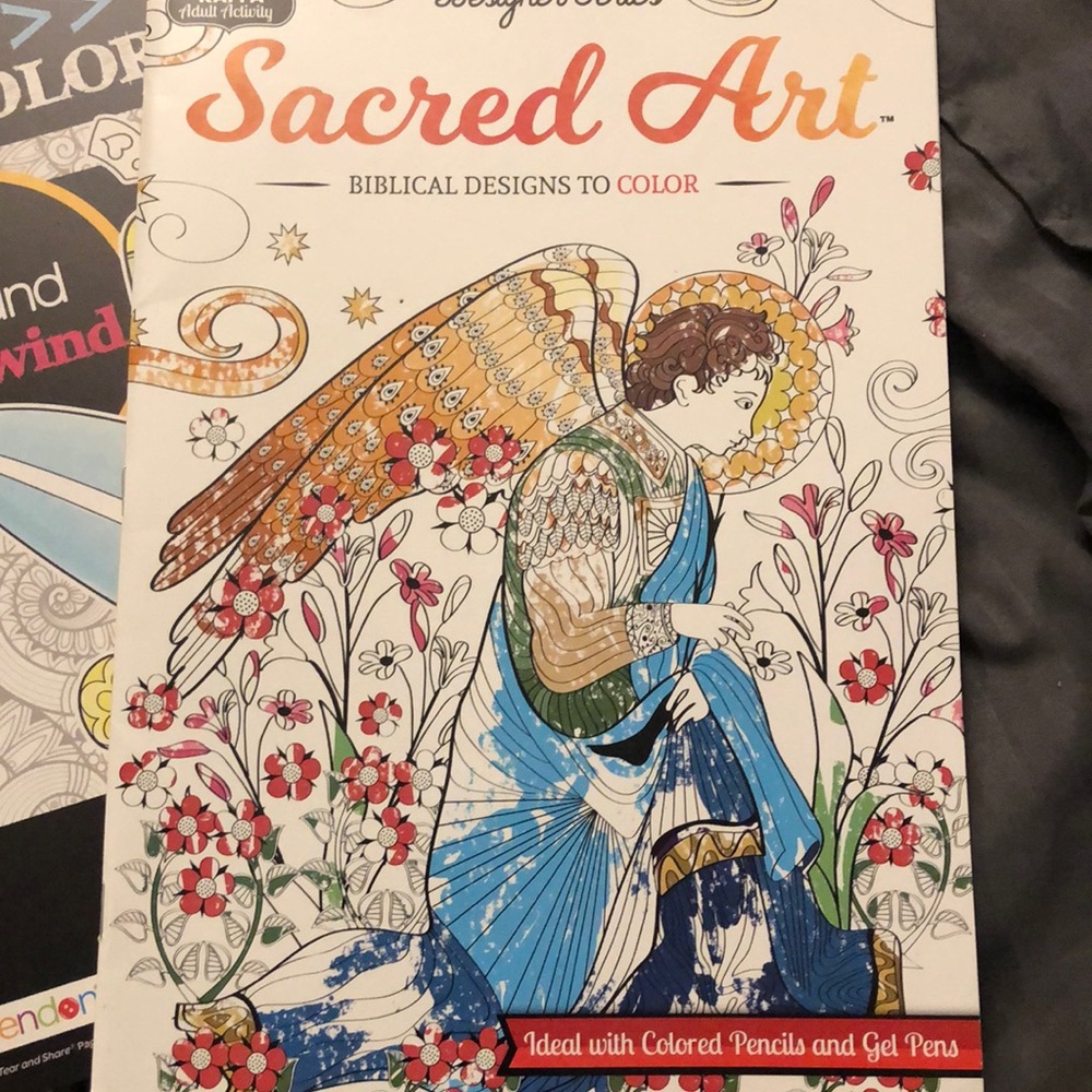 Coloring books - Picture 2 of 7